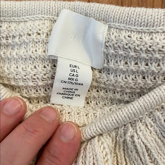 TWO H&M cropped crochet ruffled sweaters - cotton blend! L and XL - Picture 3 of 8